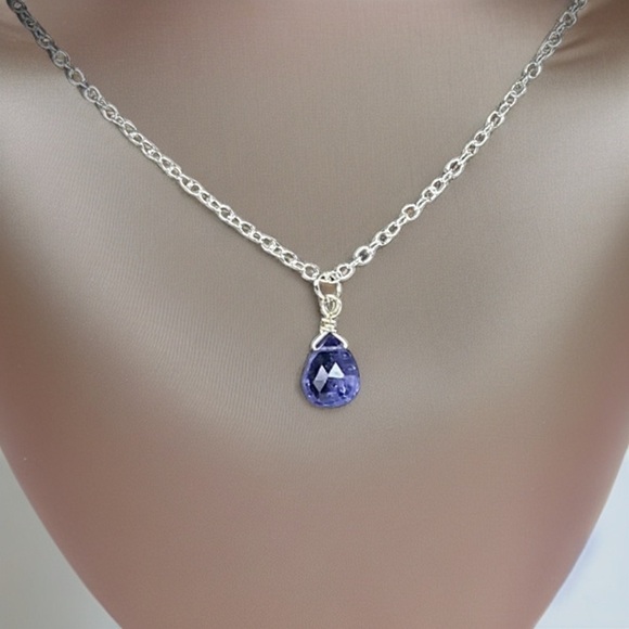 Genuine Tanzanite Pendant Necklace! - Picture 6 of 10